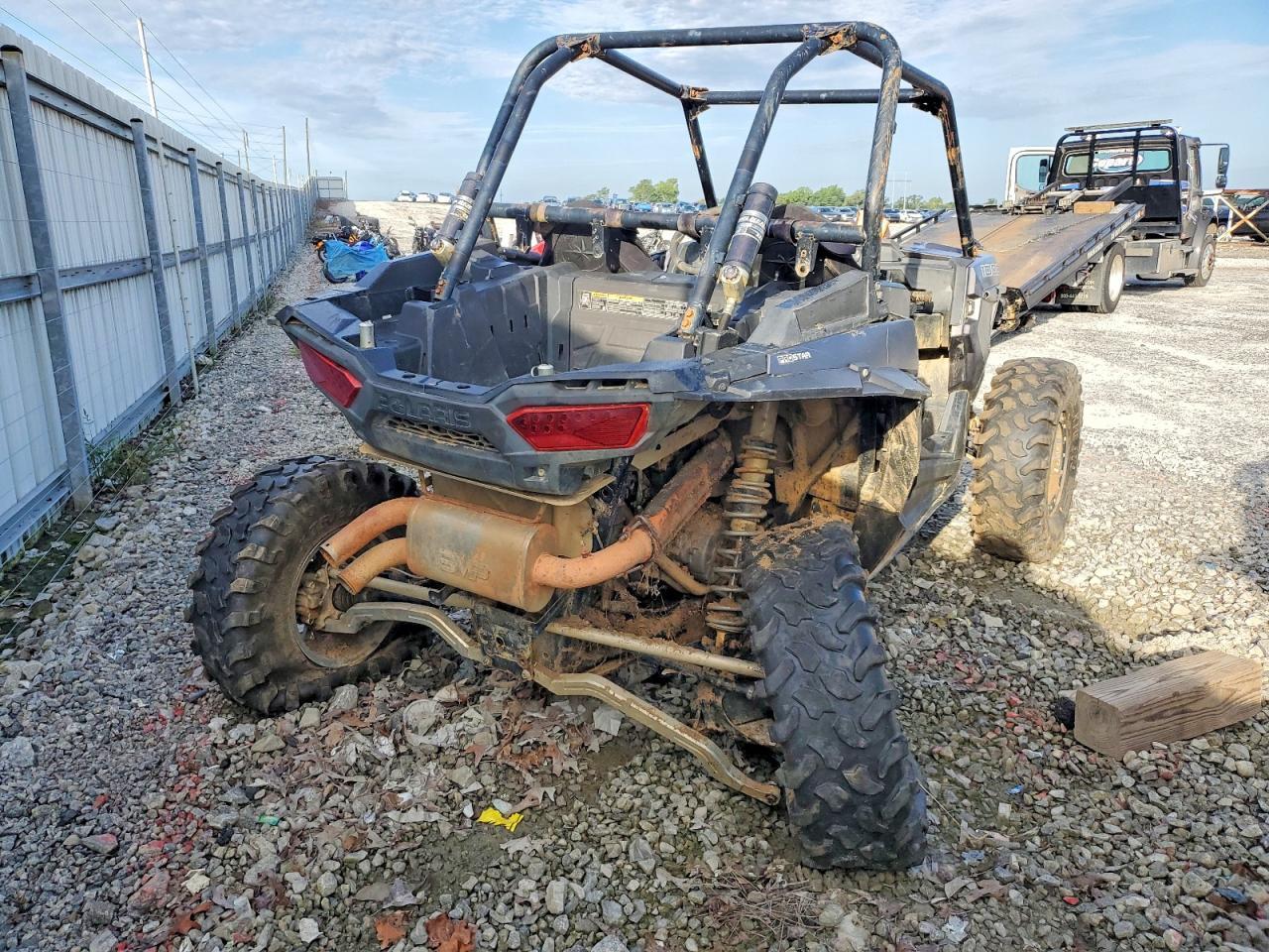 2016 Polaris Rzr Utility Vehicle - Фото 4
