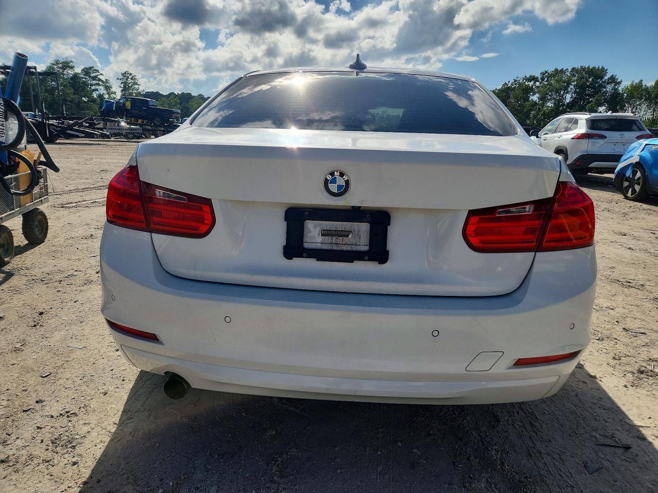 2015 BMW 320 I xDrive - Image 6
