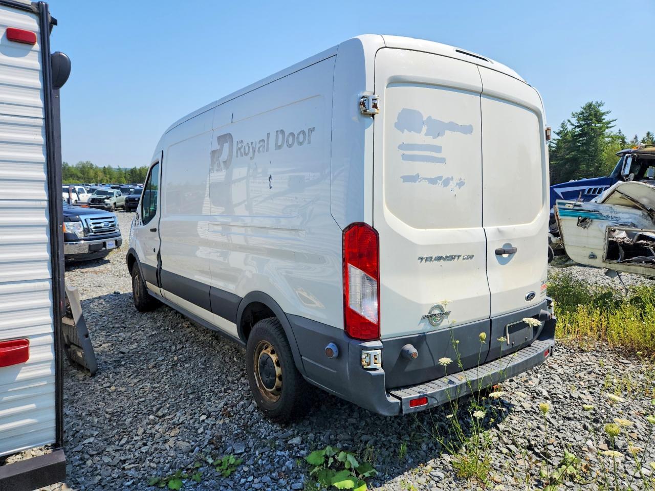 2015 Ford Transit 250 Delivery Van - Image 2