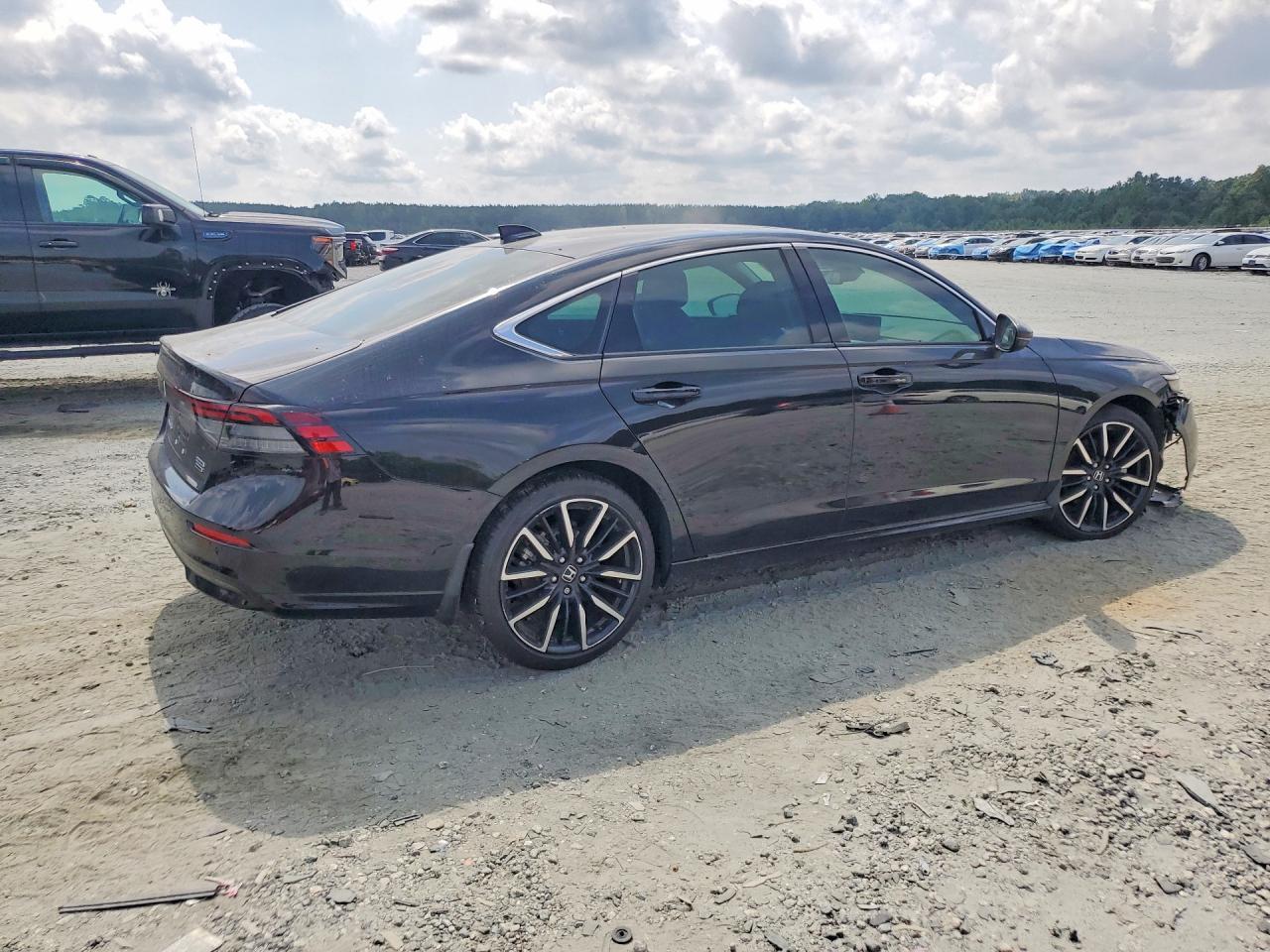 2024 Honda Accord Touring Hybrid - Фото 3