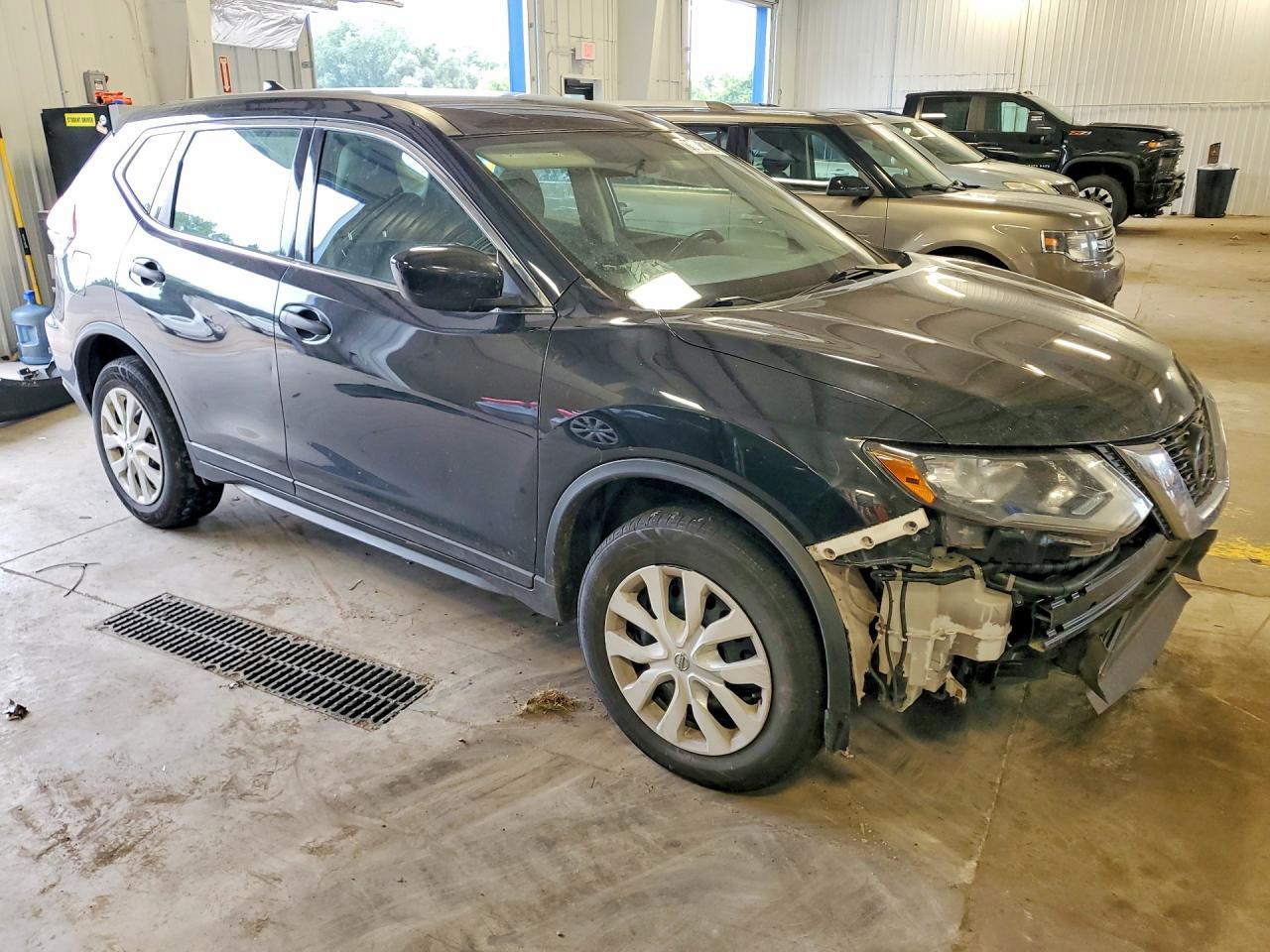 2018 Nissan Rogue S - Image 4