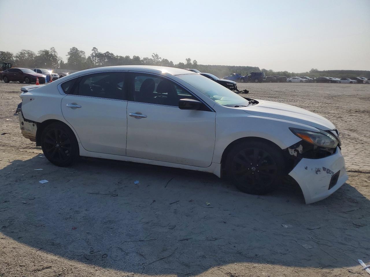 2017 Nissan Altima 2.5 Sr - Фото 4