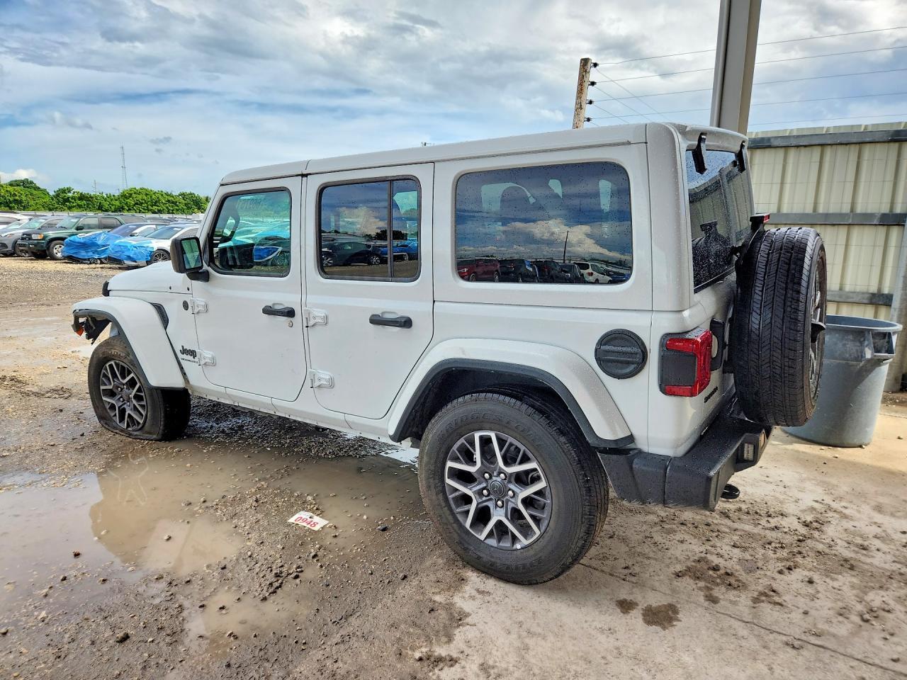 2025 Jeep Wrangler Sahara - Image 2