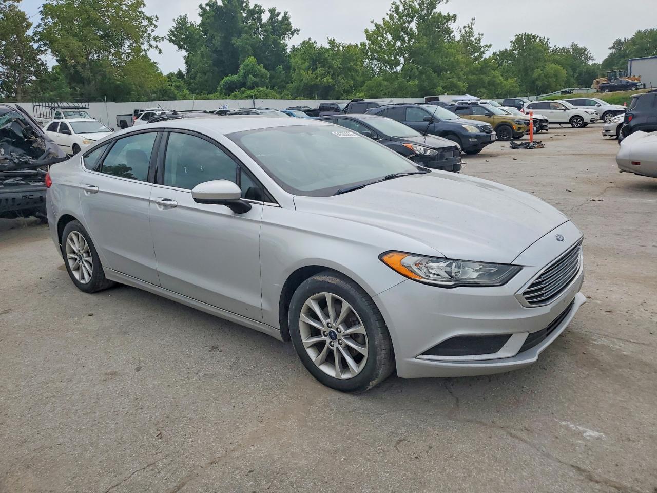 2017 Ford Fusion Se - Фото 5