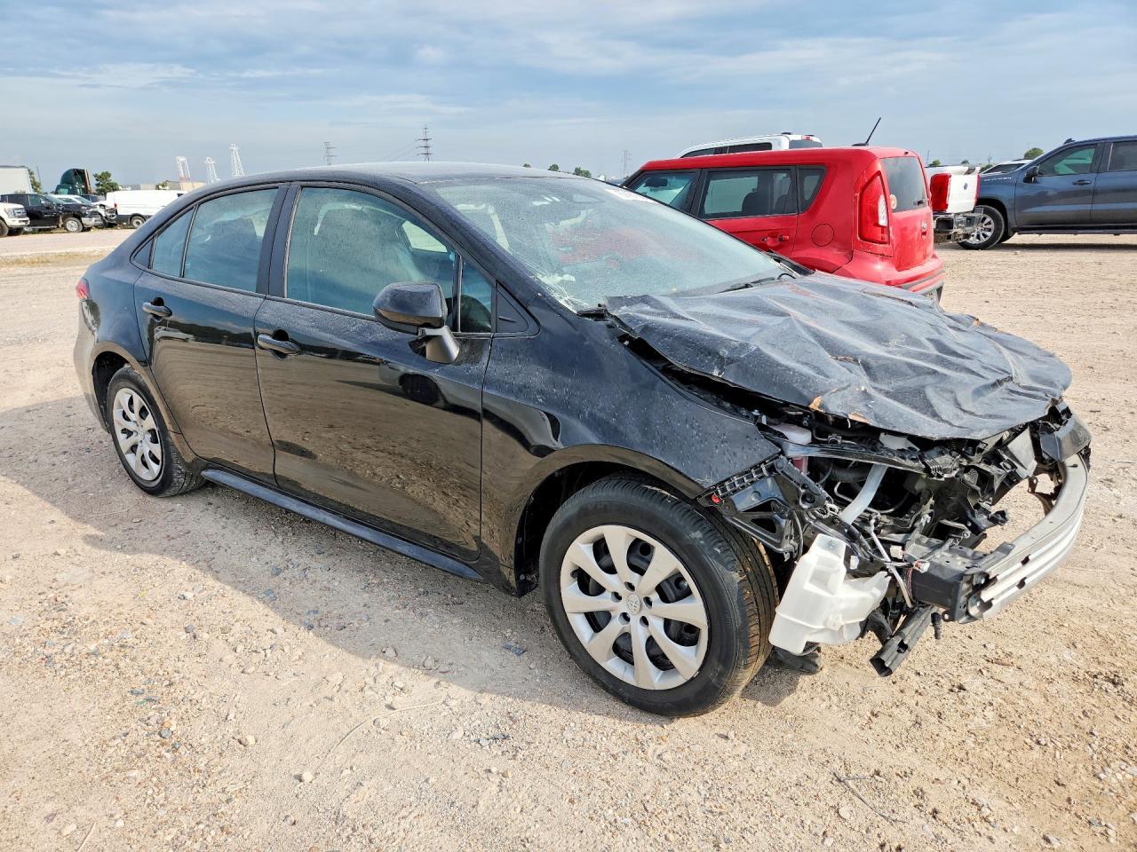 2025 Toyota Corolla Le - Image 4