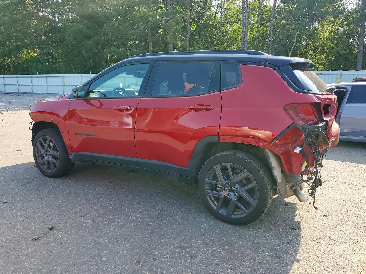 2026 Jeep Compass Limited - Фото 2