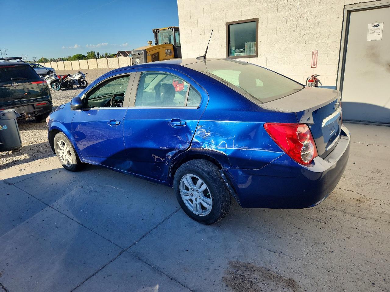 2014 Chevrolet Sonic Lt - Фото 2