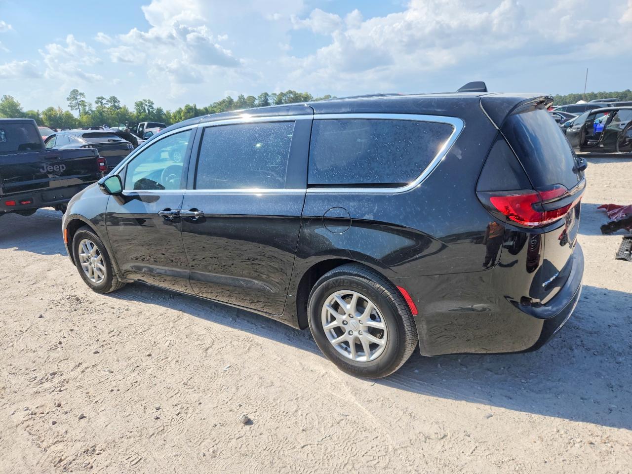 2026 Chrysler Pacifica Select - Фото 2