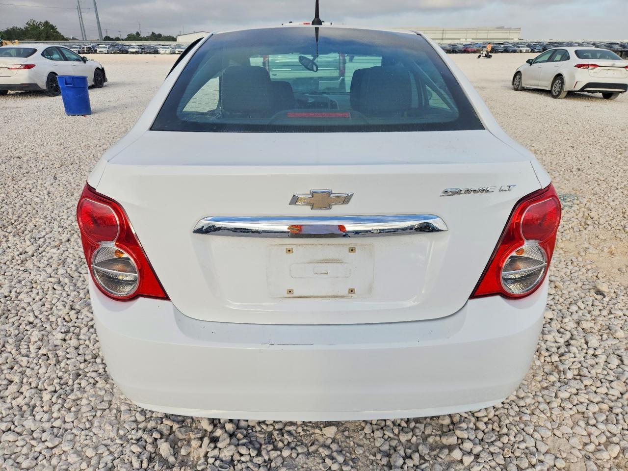 2014 Chevrolet Sonic Lt - Фото 6