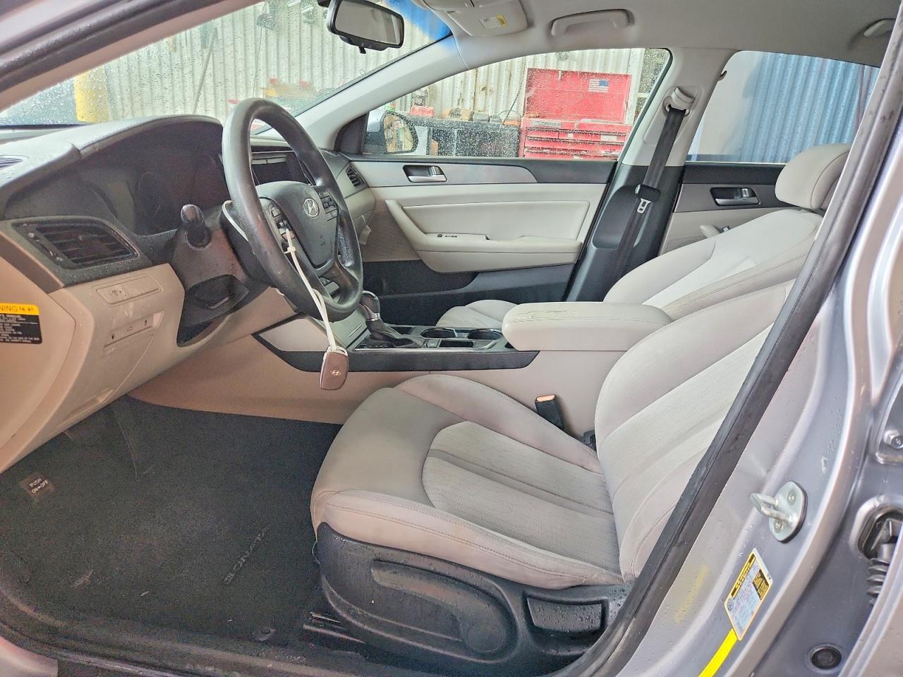 2016 Hyundai Sonata Hybrid Se - Image 7