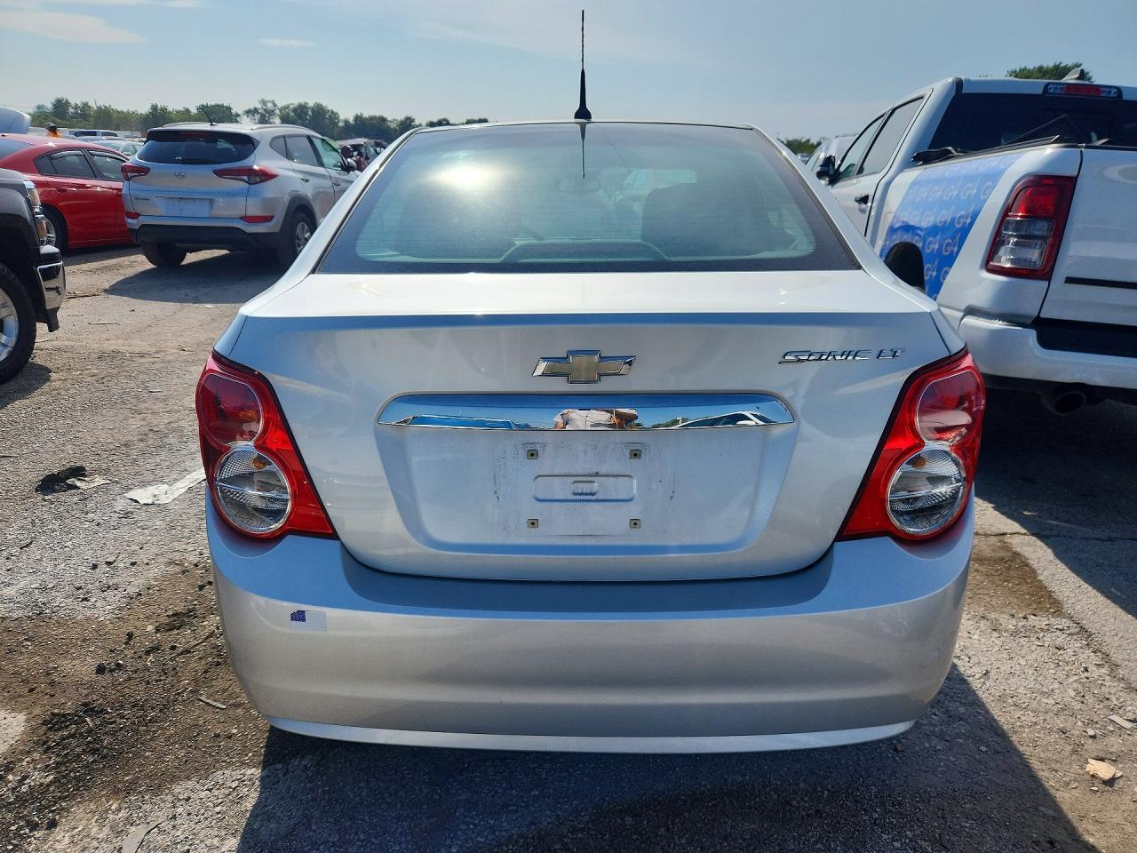 2012 Chevrolet Sonic Lt - Фото 6