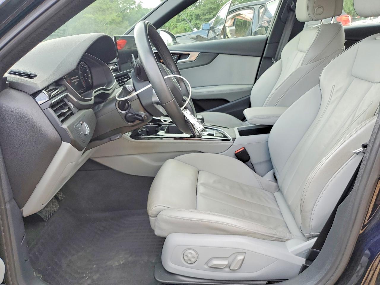 2021 Audi A4 Premium Plus 45 - Фото 7