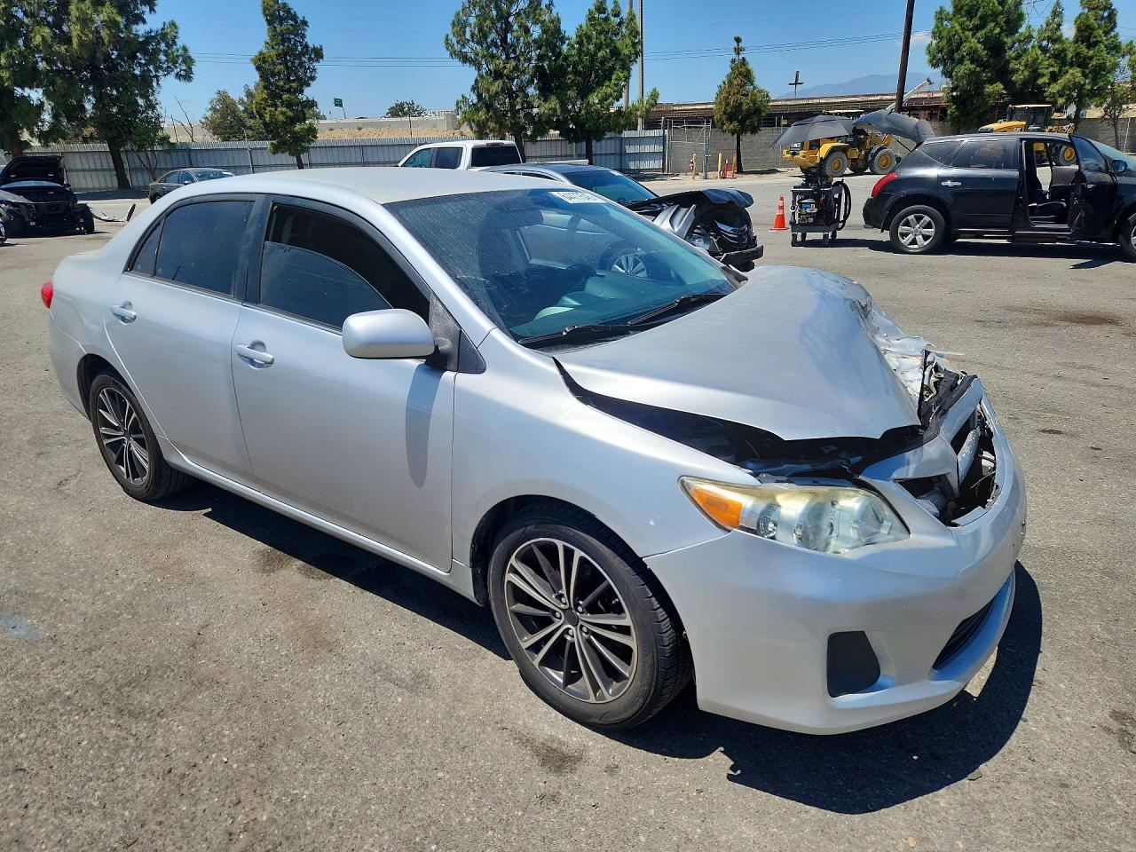 2013 Toyota Corolla Le - Фото 4