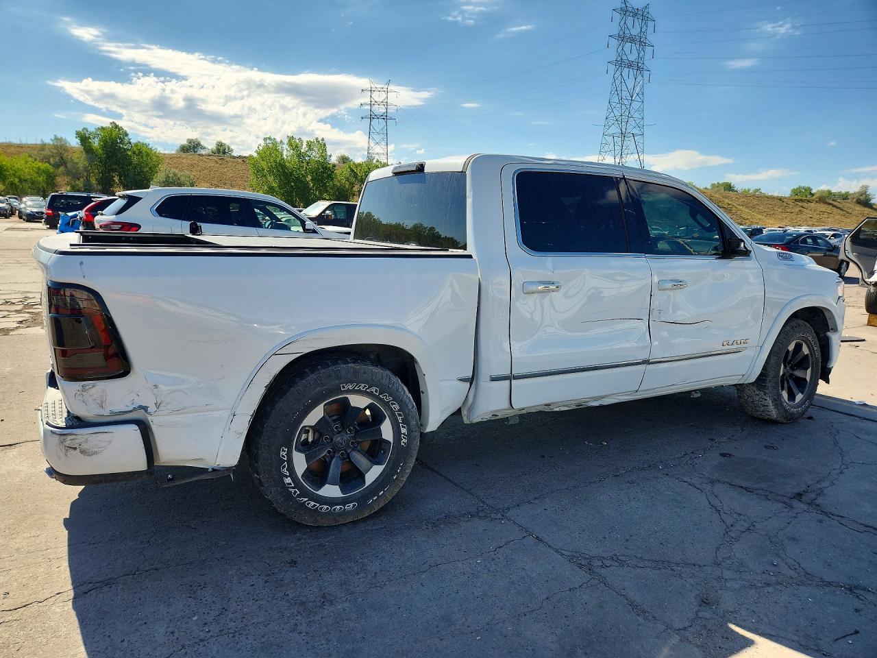 2022 Ram 1500 Limited - Фото 3