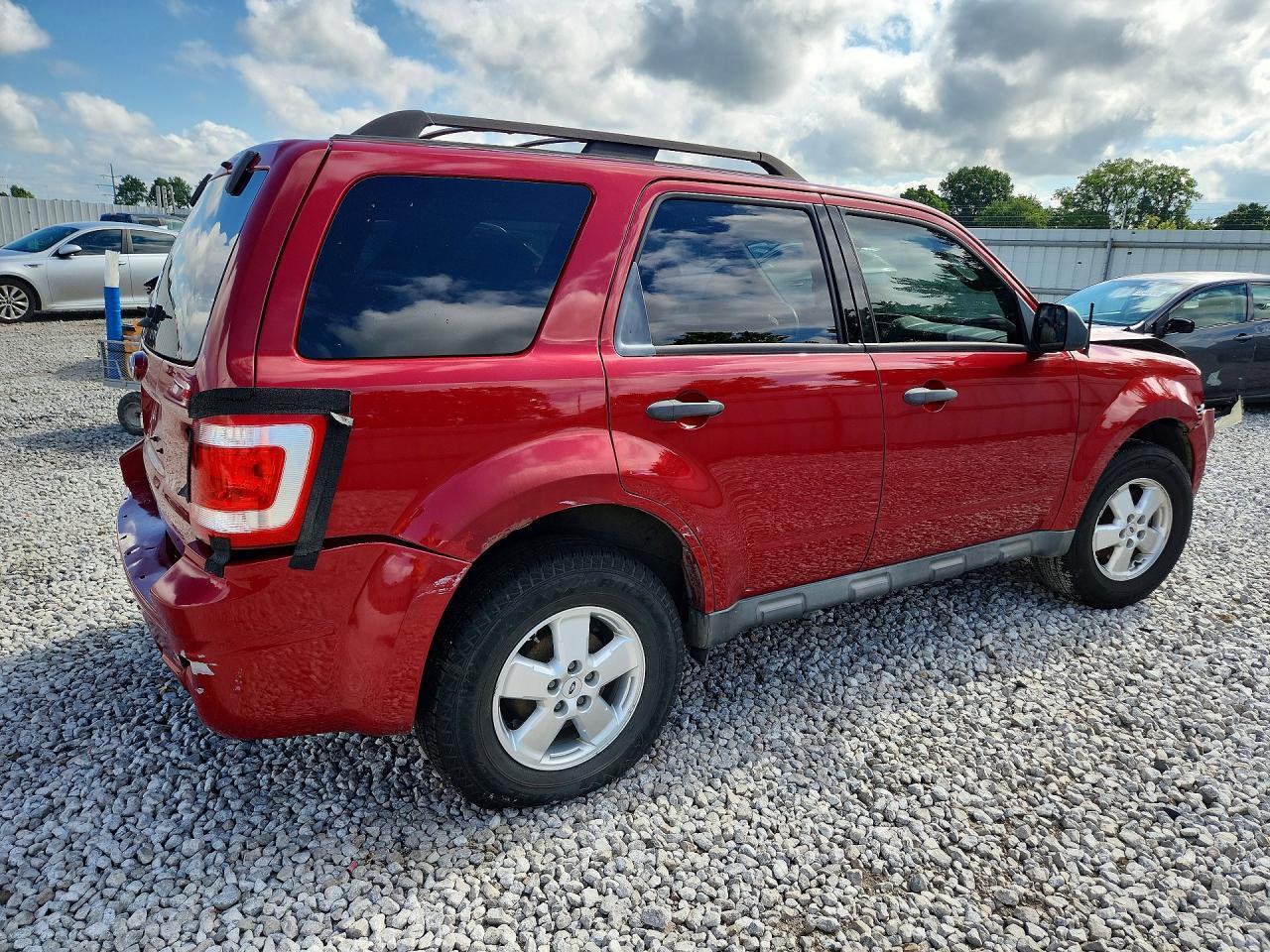 2010 Ford Escape Xlt - Image 3