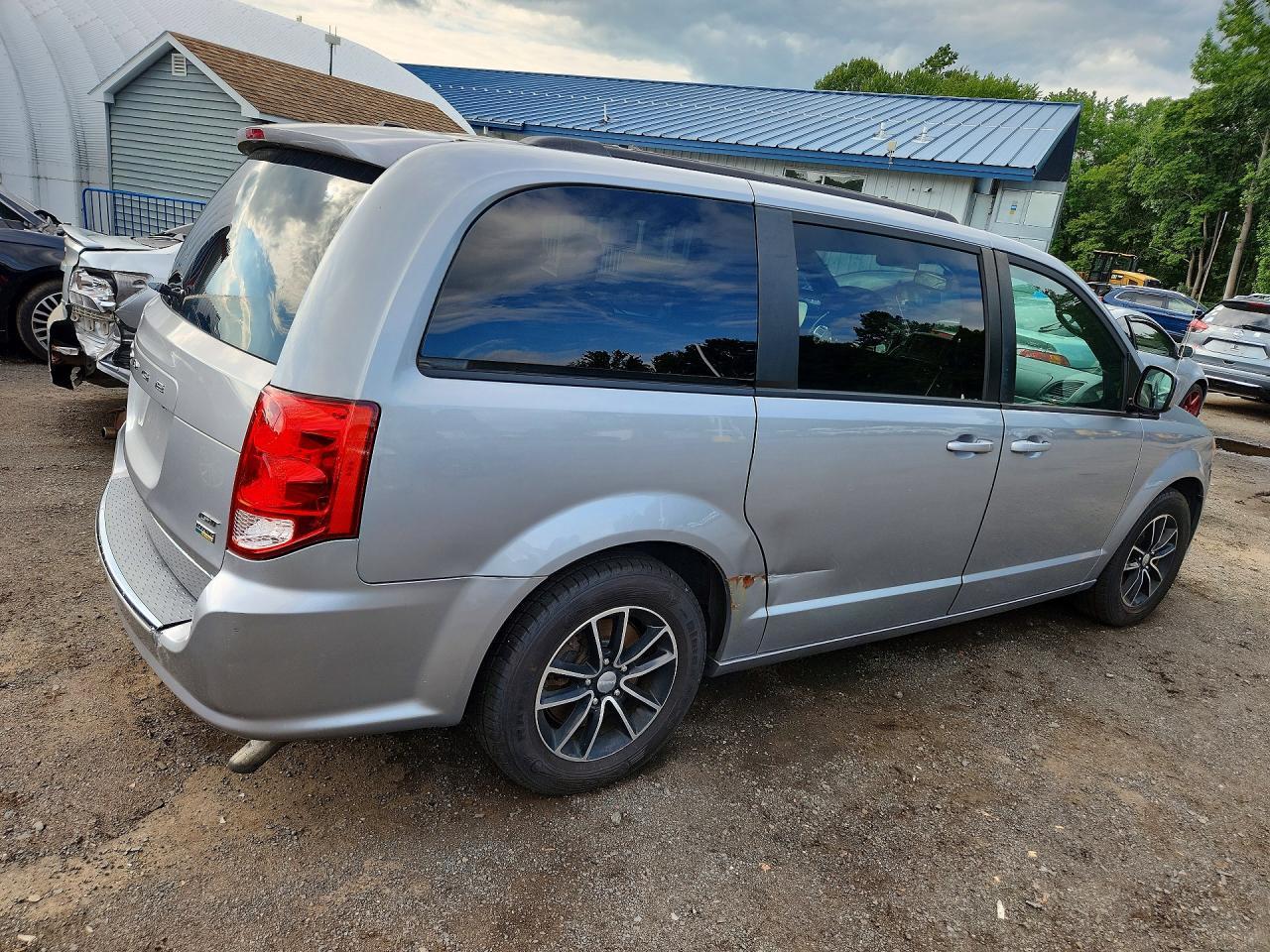 2018 Dodge Grand Caravan Gt - Фото 3