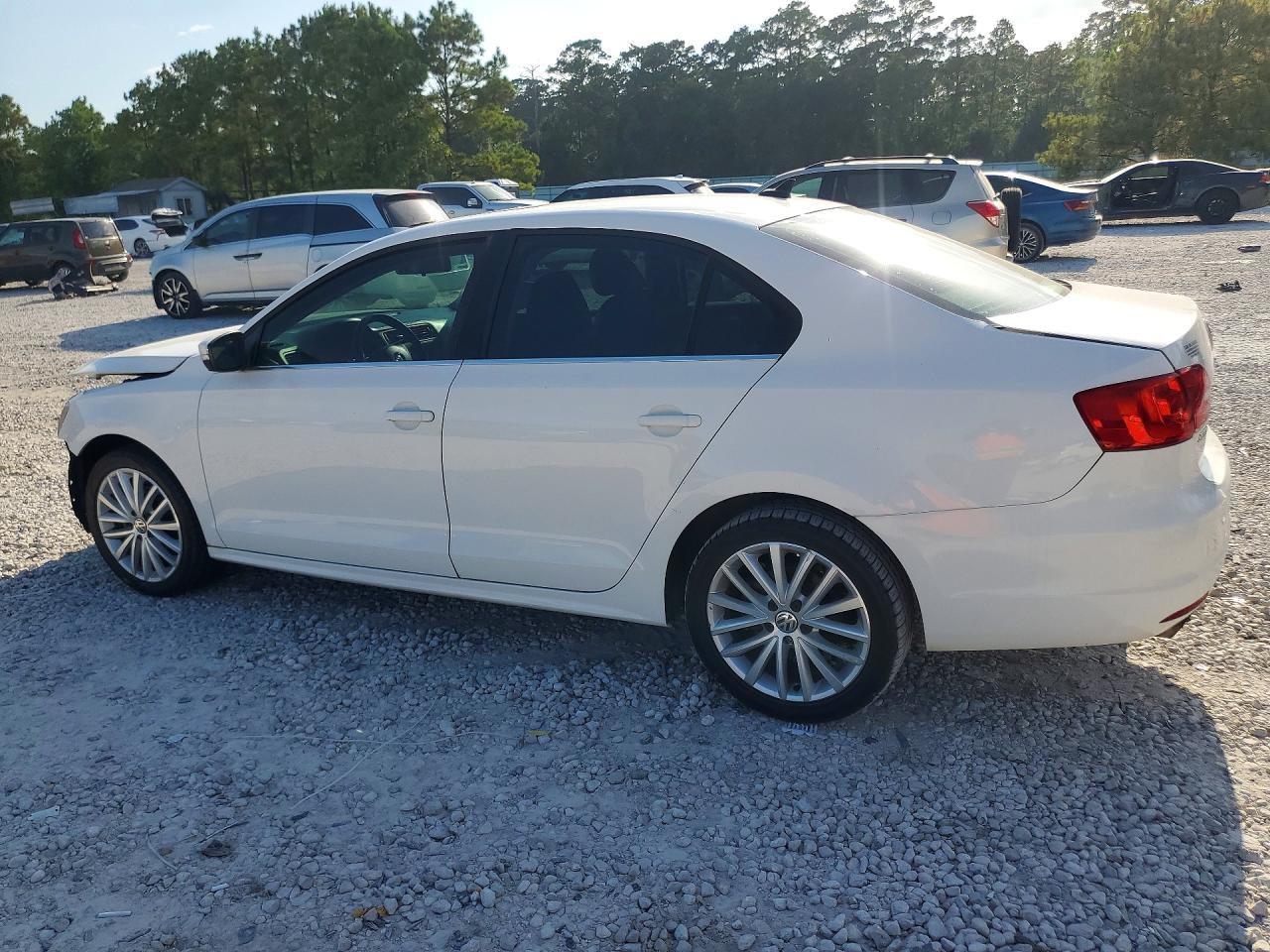2012 Volkswagen Jetta Sel - Фото 2