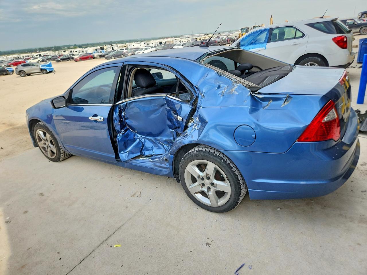 2010 Ford Fusion Se - Image 2