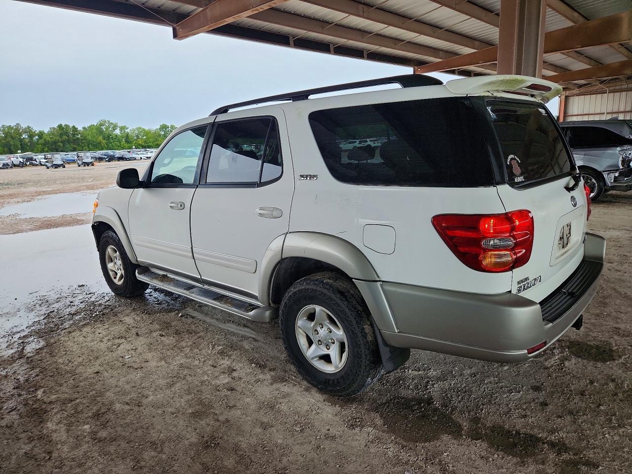 2002 Toyota Sequoia Sr5 - Фото 2