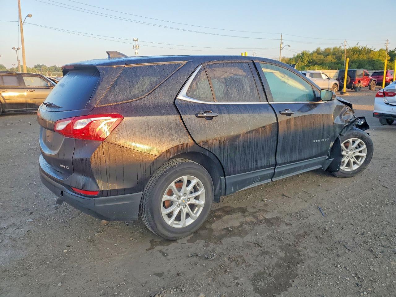 2019 Chevrolet Equinox Lt - Image 3
