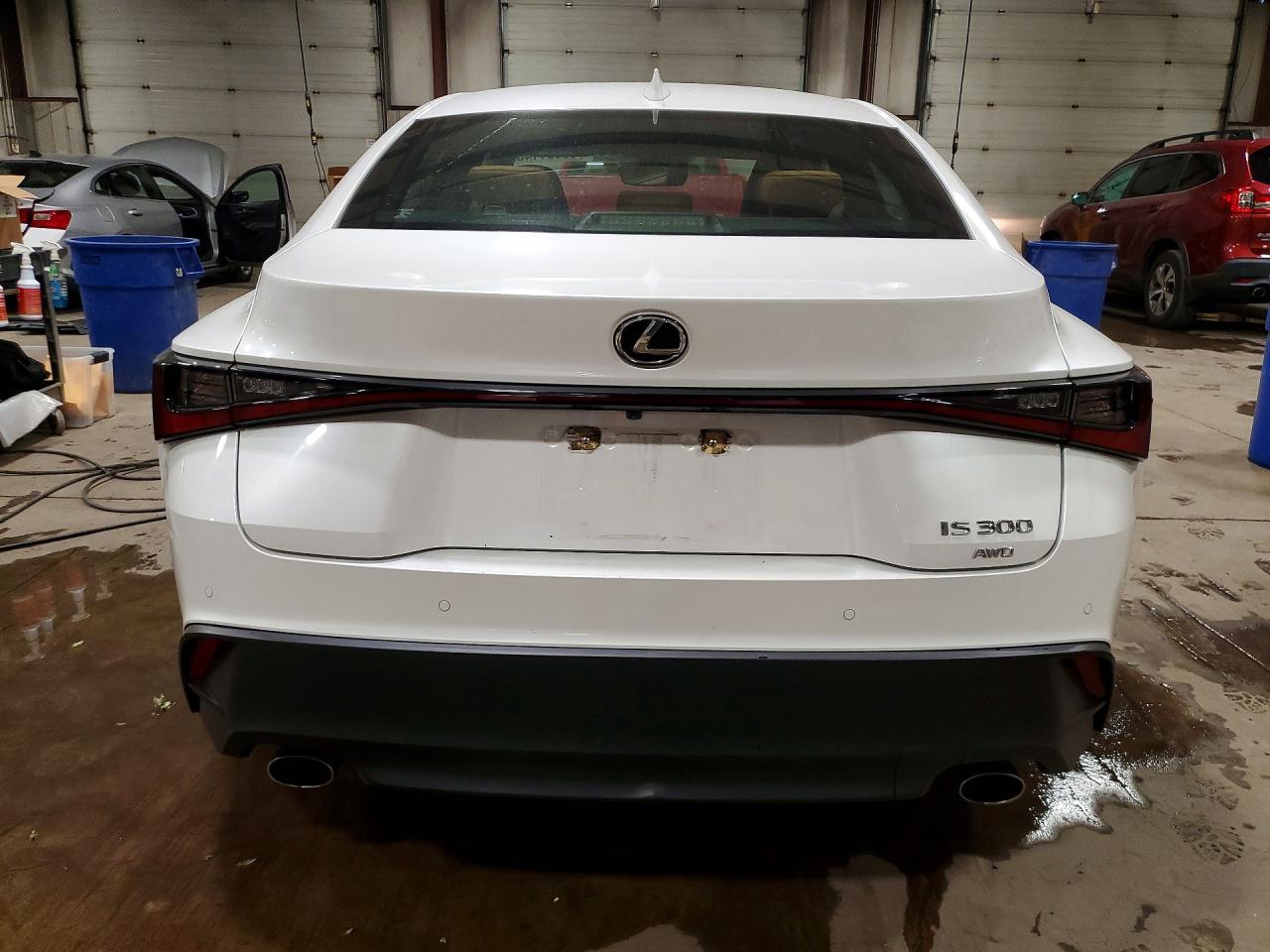 2021 Lexus Is 300 - Фото 6