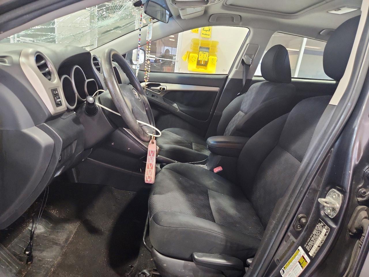 2010 Toyota Matrix S - Image 7
