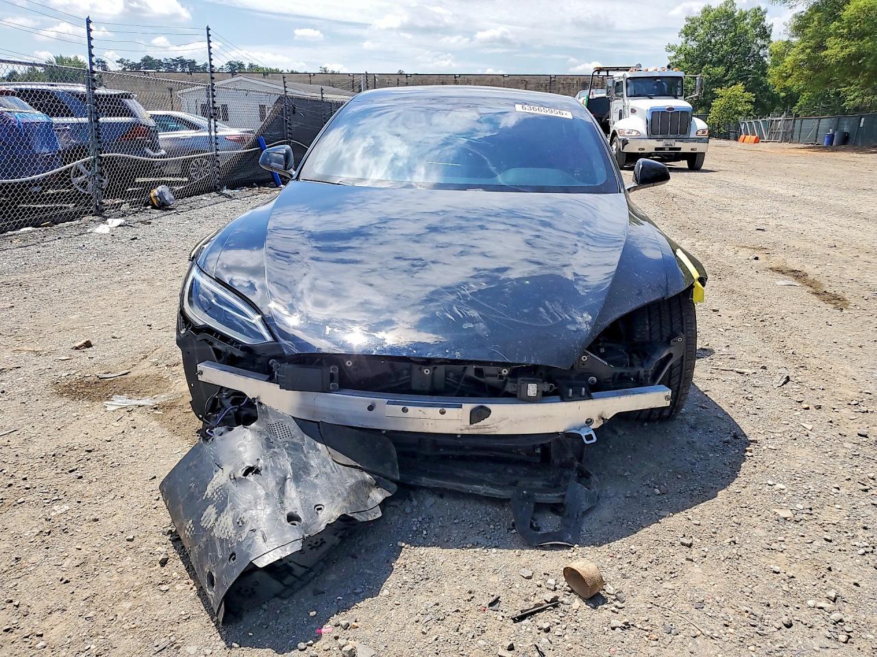 2023 Tesla Model S - Фото 5