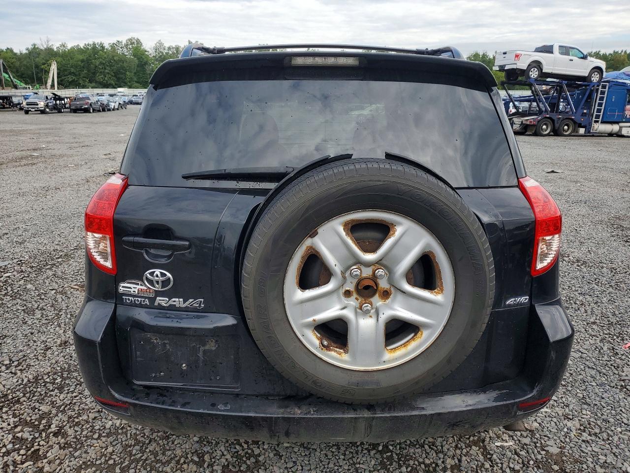 2007 Toyota Rav4 Limited - Image 6