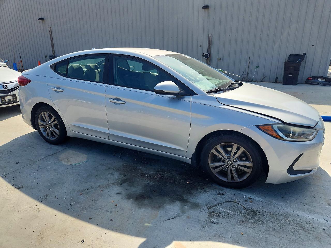 2017 Hyundai Elantra Se - Фото 4