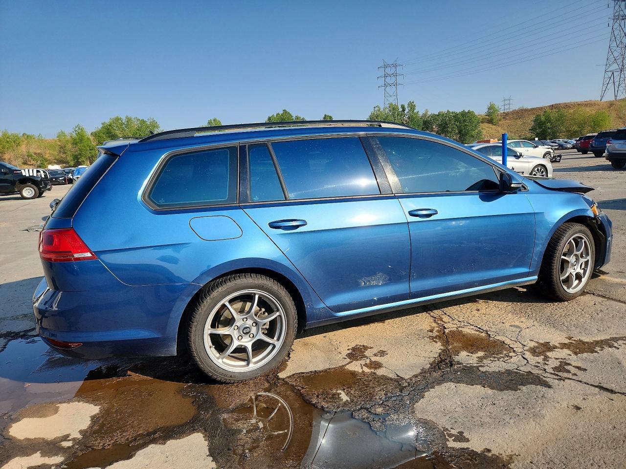 2016 Volkswagen Golf Sportwagen S - Фото 3