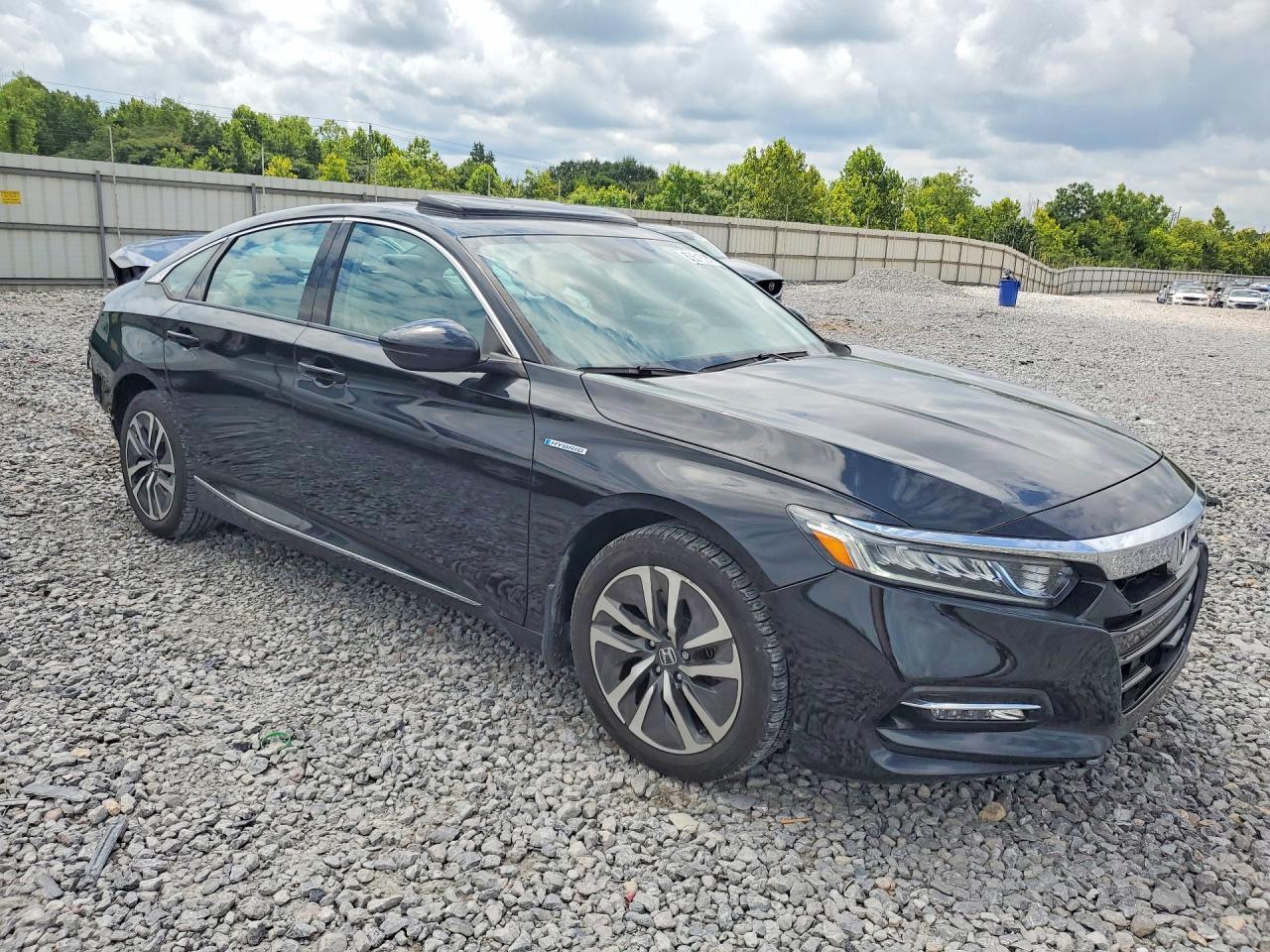 2018 Honda Accord Hybrid Exl - Image 4