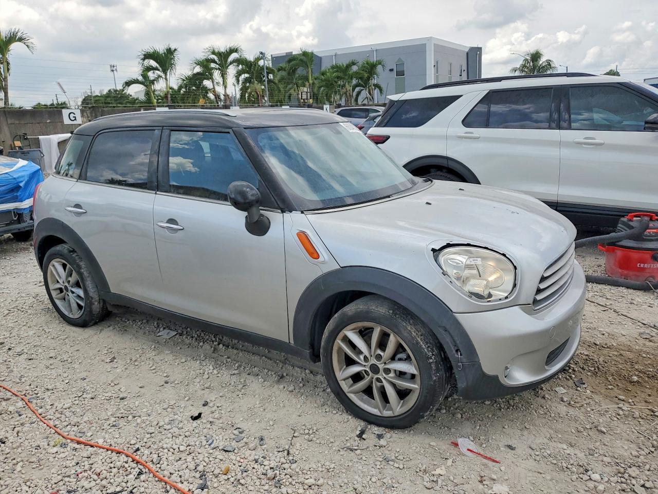 2013 Mini Cooper Countryman - Image 4