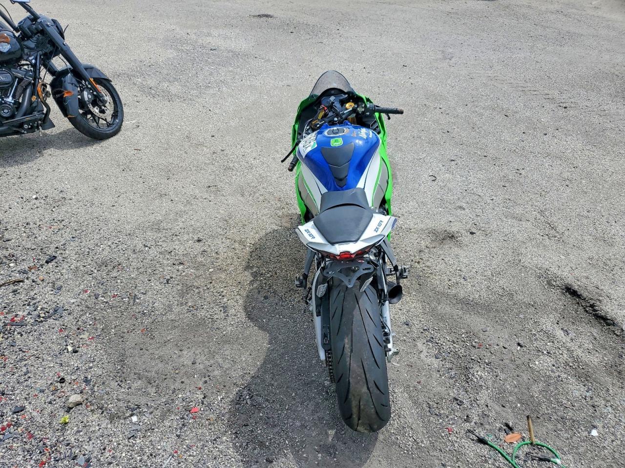 2024 Kawasaki Zx1002 L - Image 6