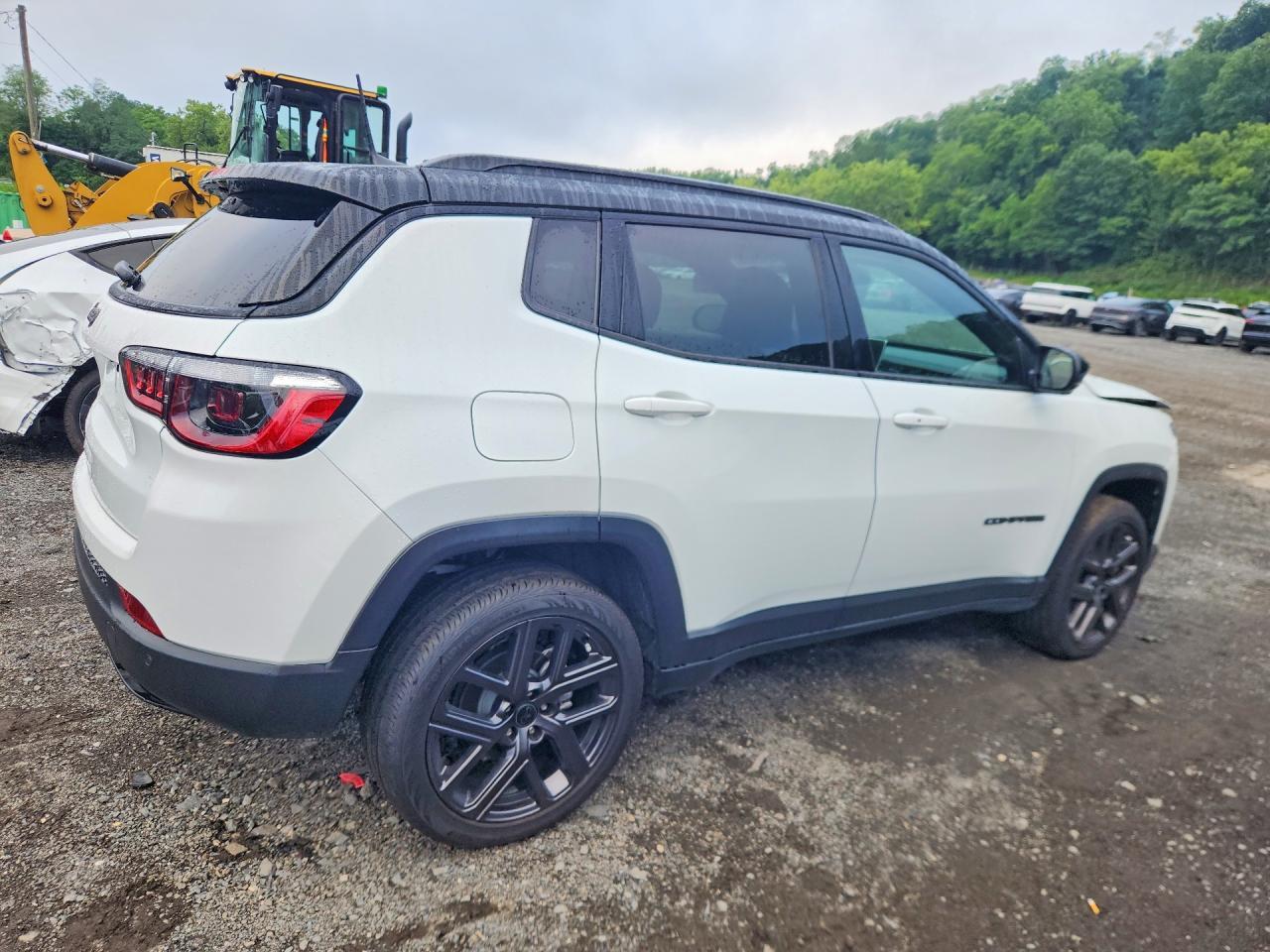 2026 Jeep Compass Limited - Фото 3