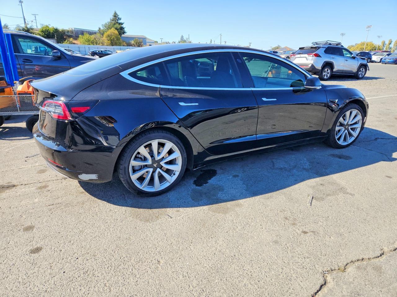 2019 Tesla Model 3 - Фото 3
