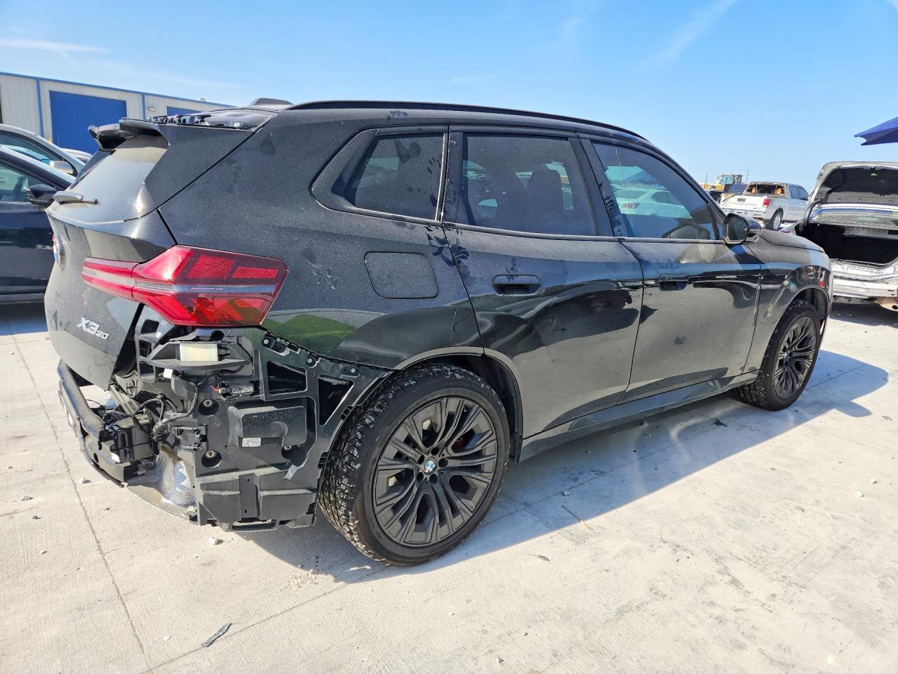 2026 BMW X3 30 xDrive - Фото 3