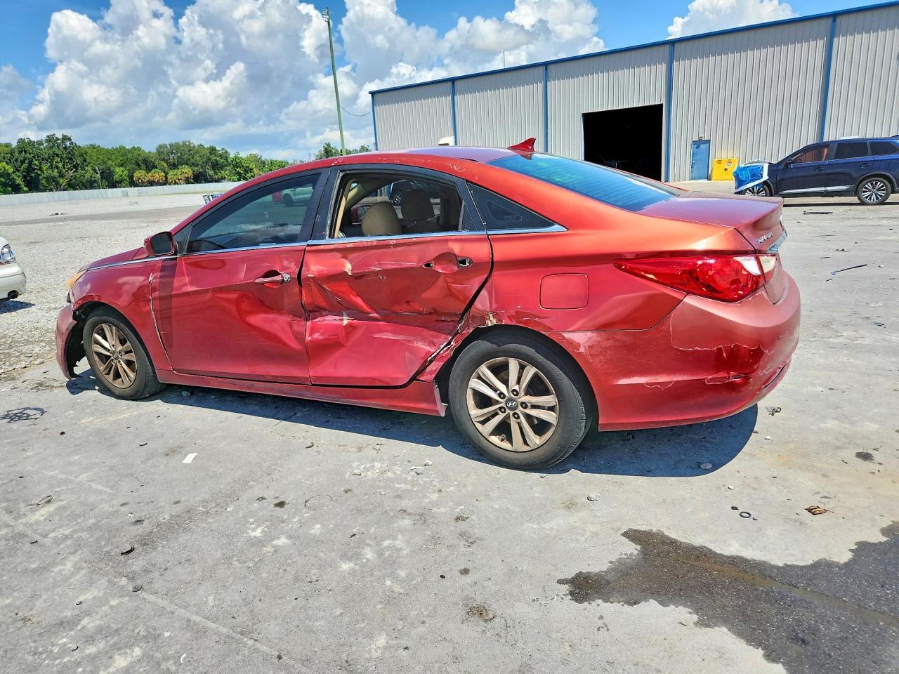 2011 Hyundai Sonata Gls - Фото 2