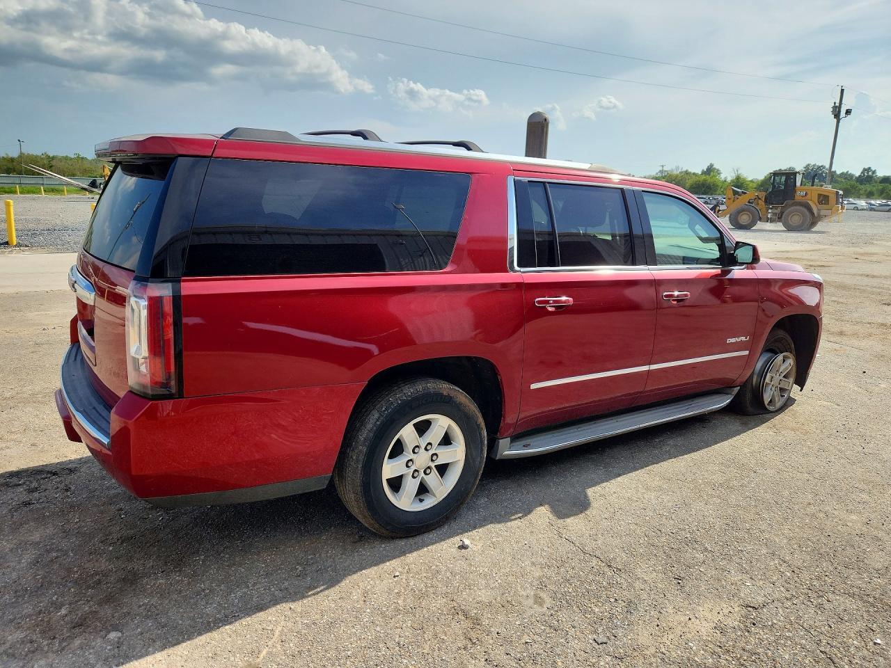 2015 GMC Yukon Xl Denali - Image 3