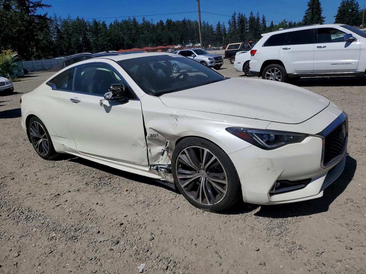 2017 Infiniti Q60 3.0T Premium - Фото 4