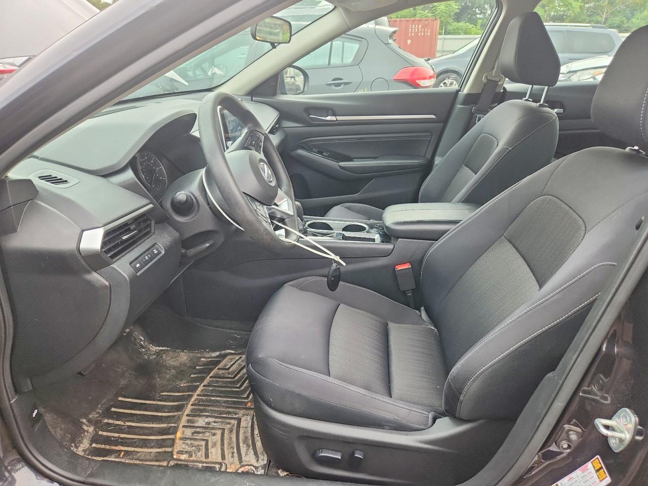 2021 Nissan Altima Sv - Image 7