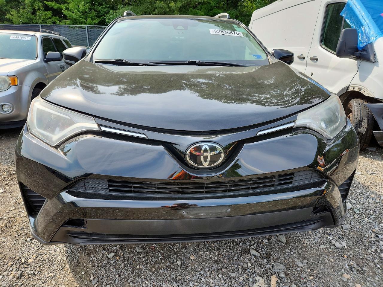 2017 Toyota Rav4 Le - Image 5