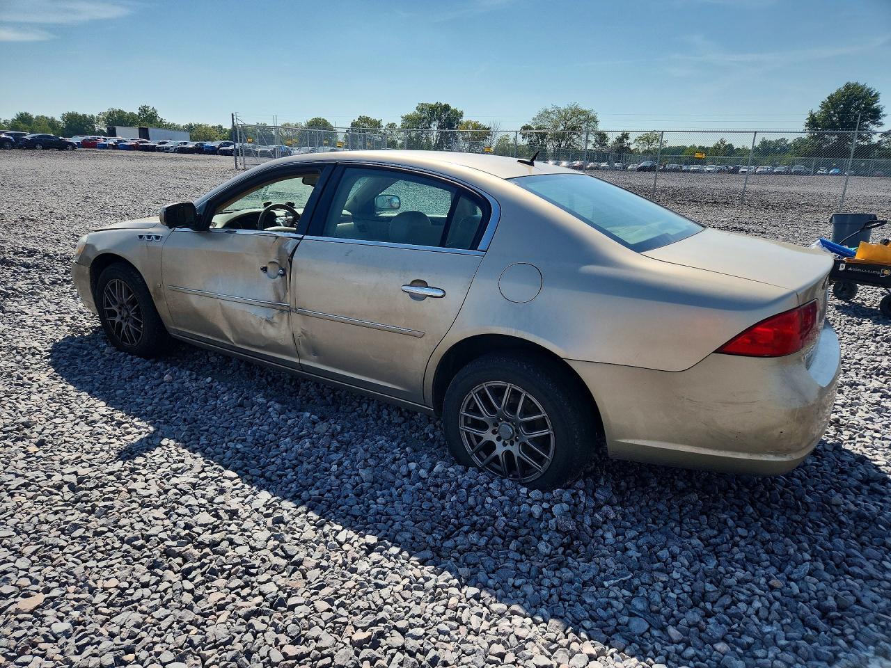 2006 Buick Lucerne Cxl - Image 2