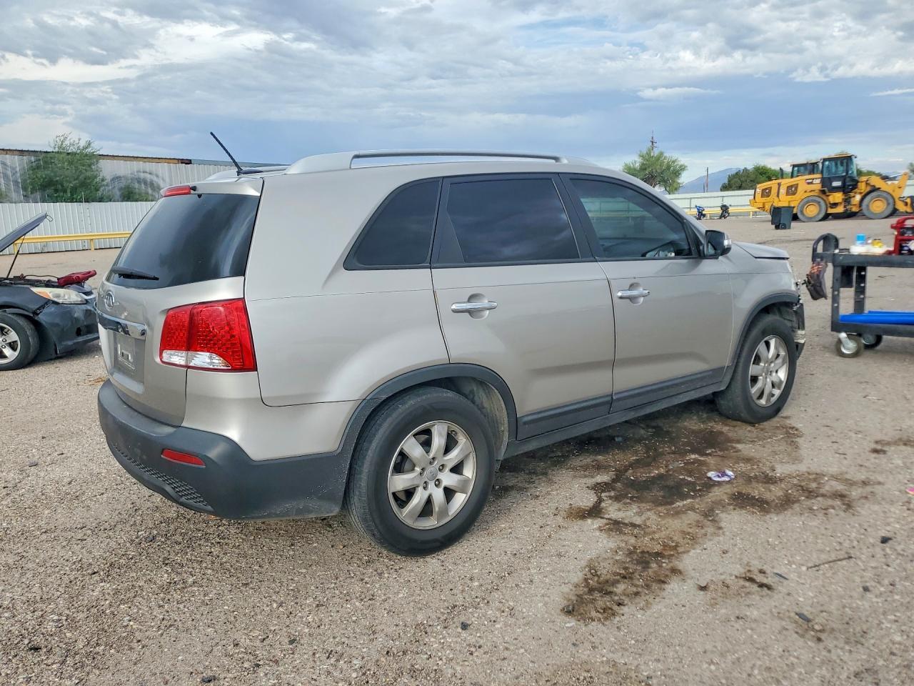 2013 Kia Sorento Lx - Фото 3