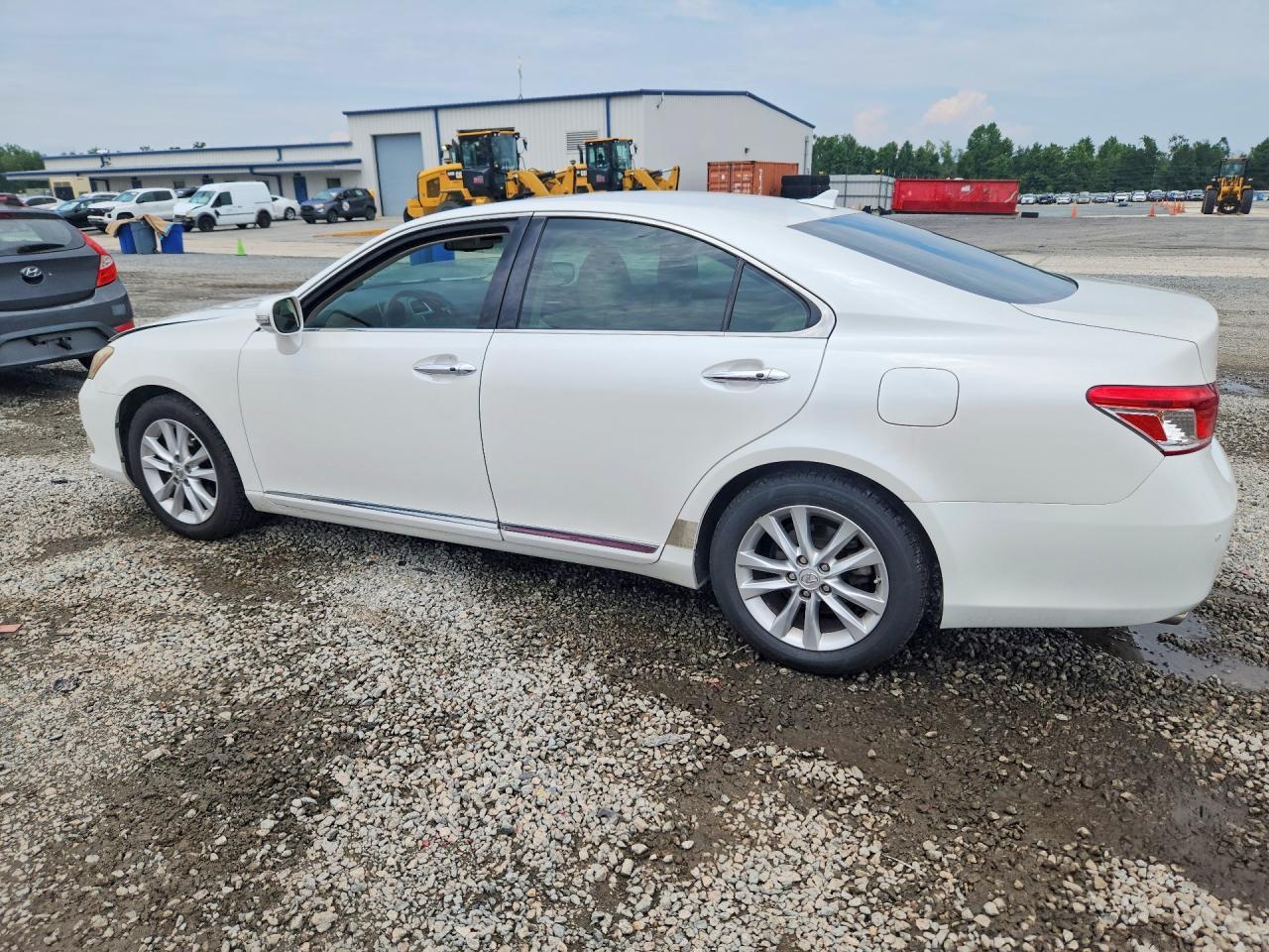 2010 Lexus Es 350 - Фото 2