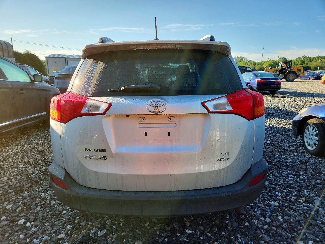 2013 Toyota Rav4 Le - Image 6