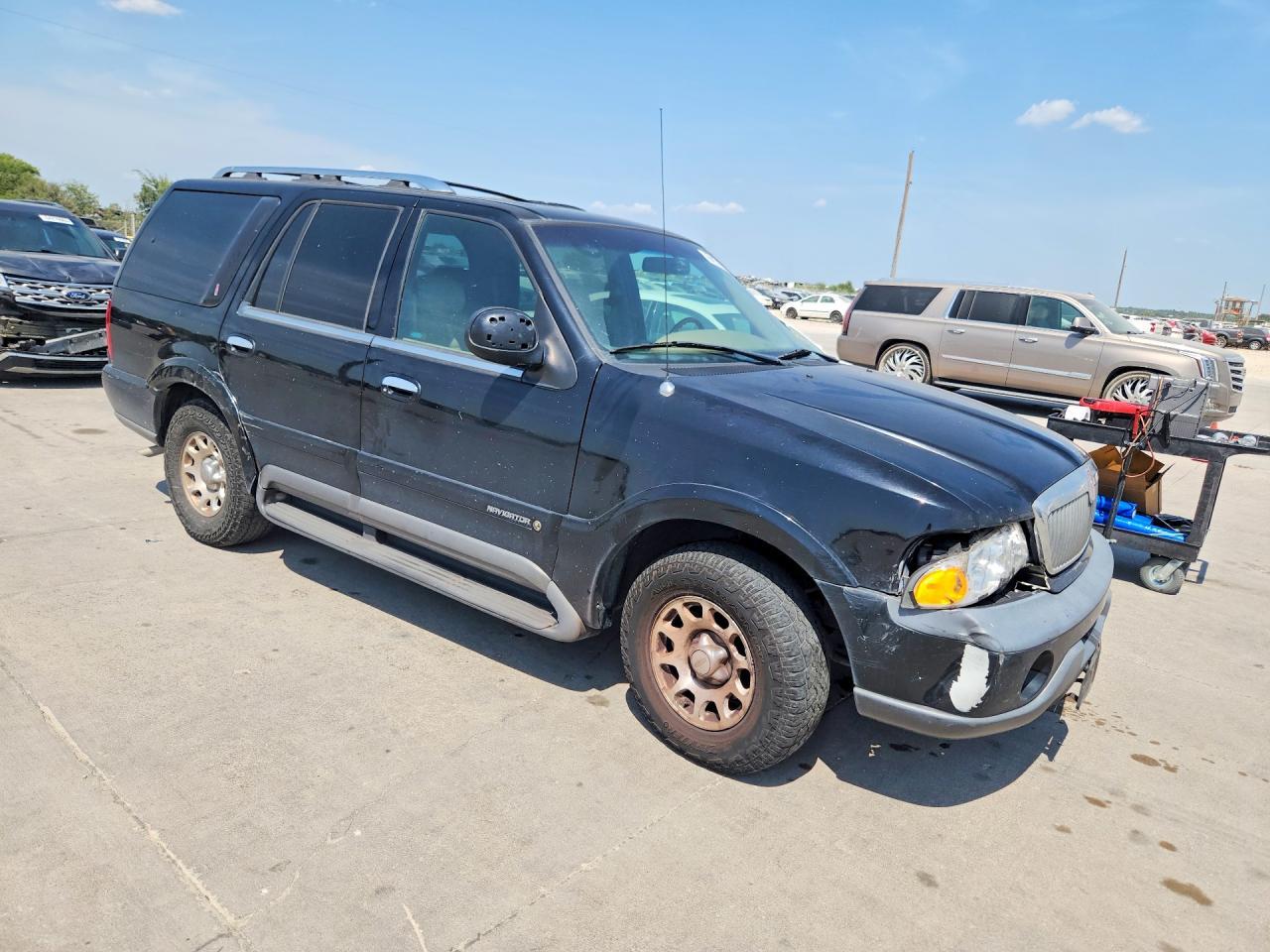 1998 Lincoln Navigator - Image 4
