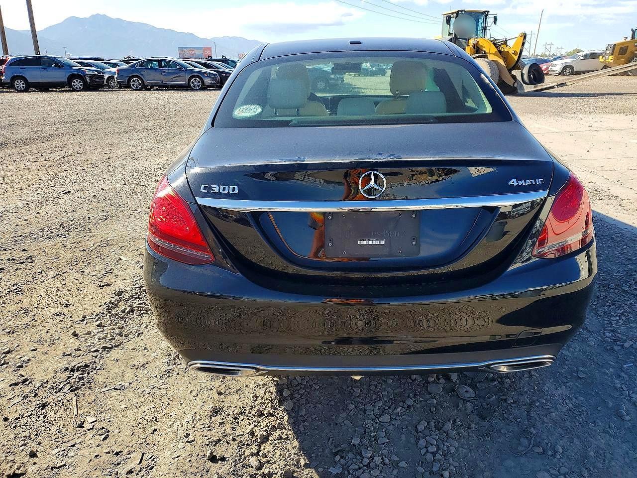 2021 Mercedes-Benz C 300 4Matic - Фото 6