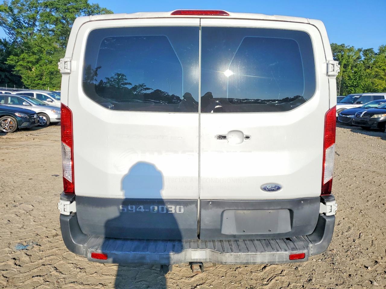 2015 Ford Transit T-150 - Фото 6