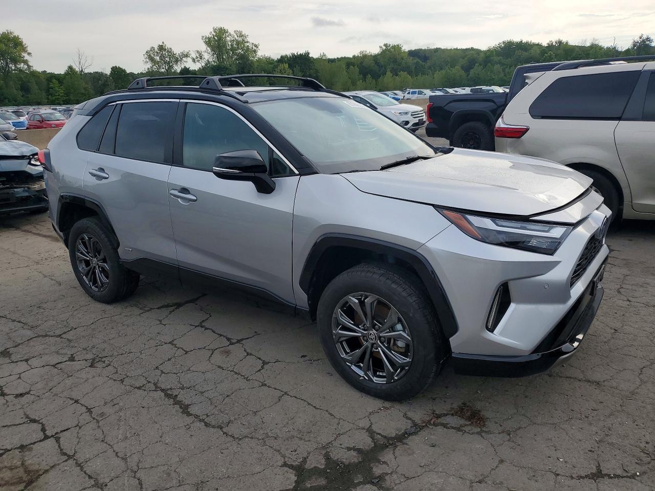 2023 Toyota Rav4 Xse - Image 4