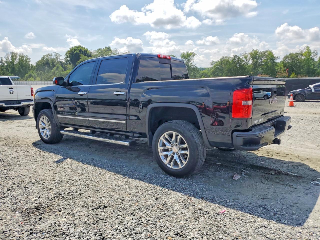 2015 GMC Sierra K1500 Slt - Image 2